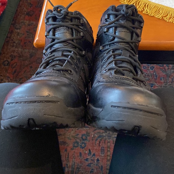 Mens Thorogood tactical boots - Picture 14 of 16